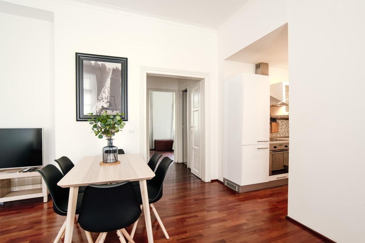 Apartment Gesse Kollarova Prague Luaran gambar